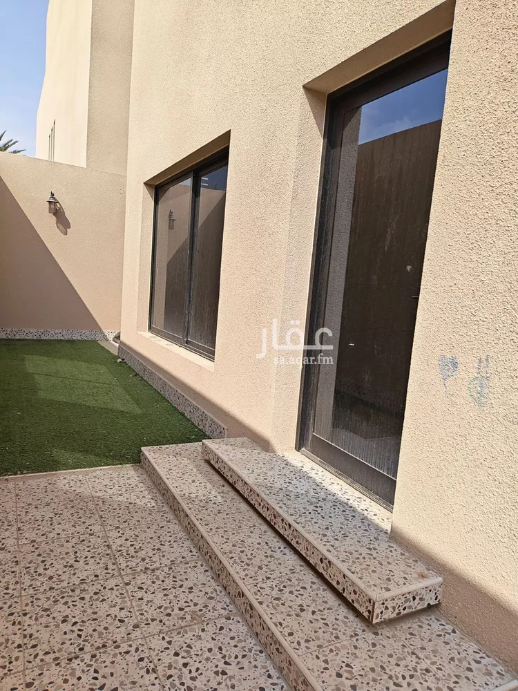 فيلا للإيجار في شارع غيلان المحاربي, حي الراكة الشمالية, مدينة الدمام, المنطقة الشرقية صورة 4