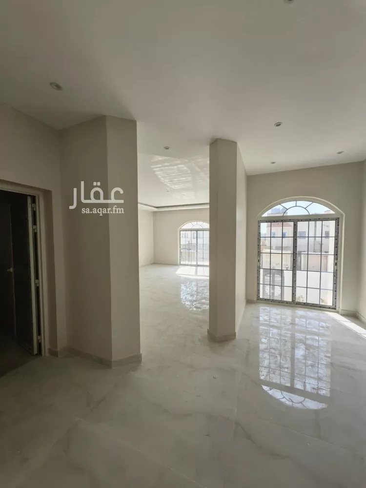 فيلا للبيع في شارع حريملاء, حي اللؤلؤ, مدينة الخبر, المنطقة الشرقية صورة 2