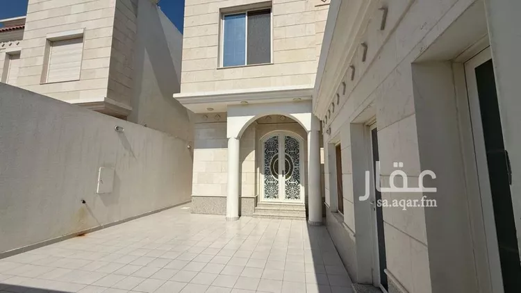 Villa for Sale in Al Khobar Al Buhairah صورة 3