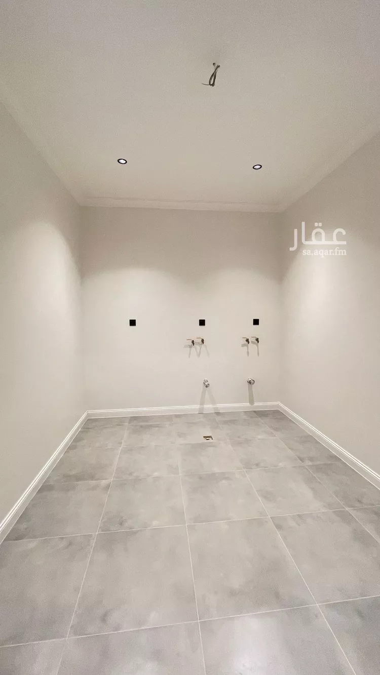 فيلا للبيع في شارع درهم ابن معاوية, حي التحلية, مدينة الخبر, المنطقة الشرقية 10