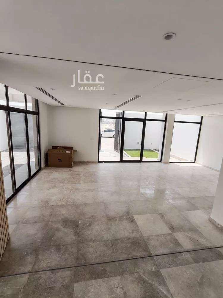 فيلا للإيجار في شارع 52 السيف, حي السيف, مدينة الدمام, المنطقة الشرقية 12