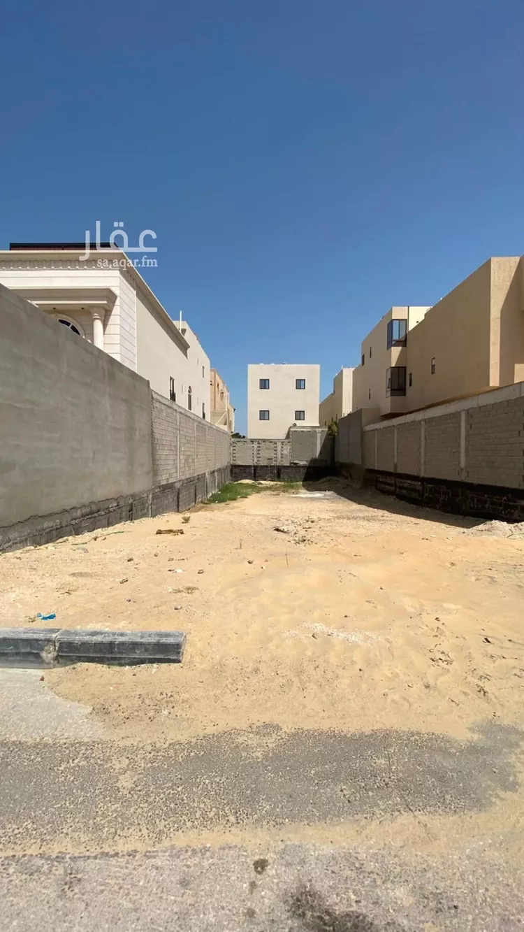 أرض للبيع في شارع الشعله, حي البحيرة, مدينة الخبر, المنطقة الشرقية