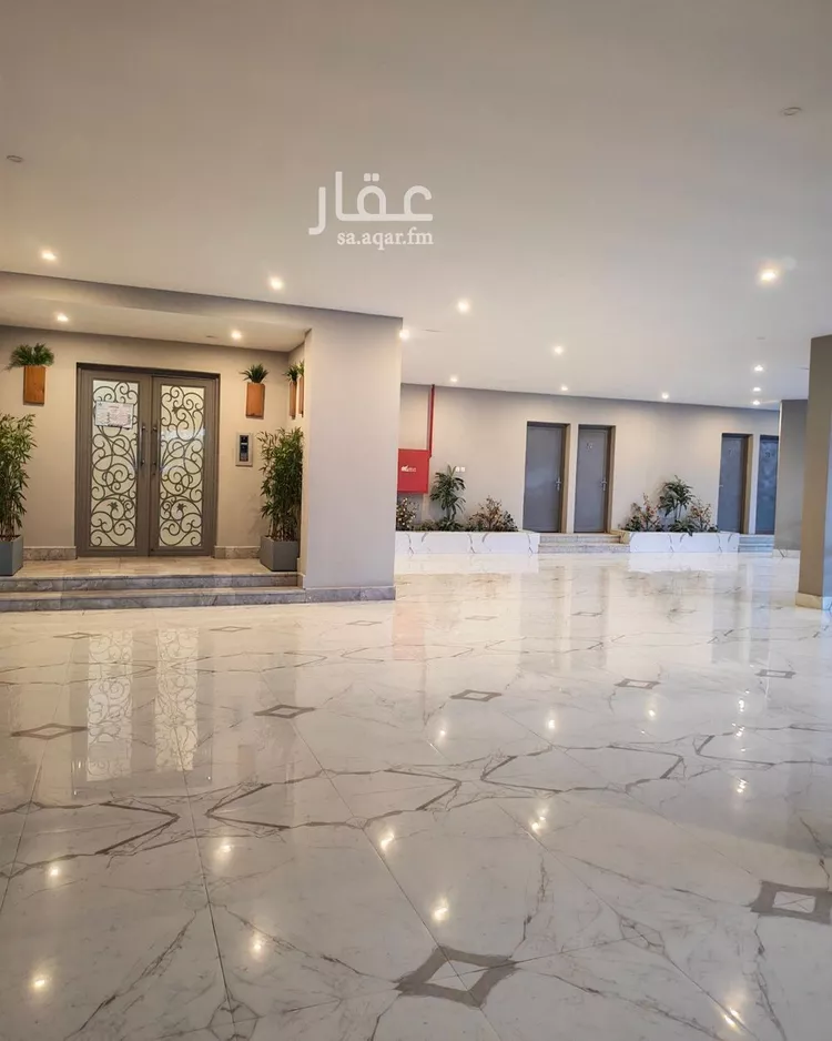شقة للبيع في شارع القيصومة, حي الحمراء, مدينة الخبر, المنطقة الشرقية 13