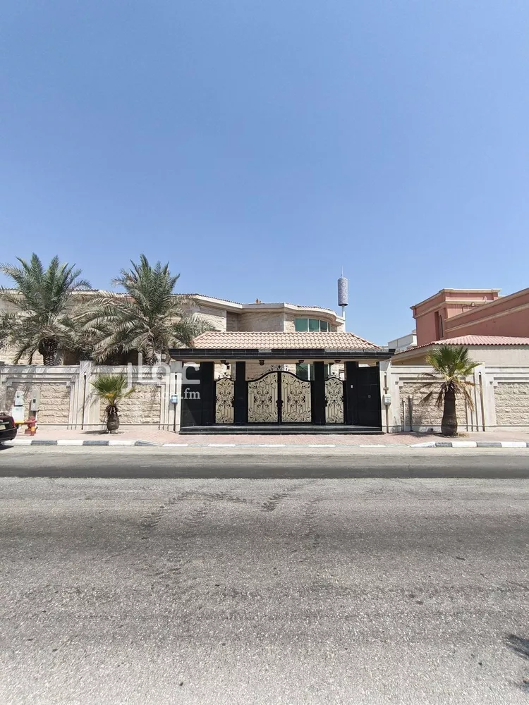 فيلا للبيع في شارع الامير سعود ابن فهد ابن عبدالعزيز, حي الحزام الذهبي, مدينة الخبر, المنطقة الشرقية 1 صورة