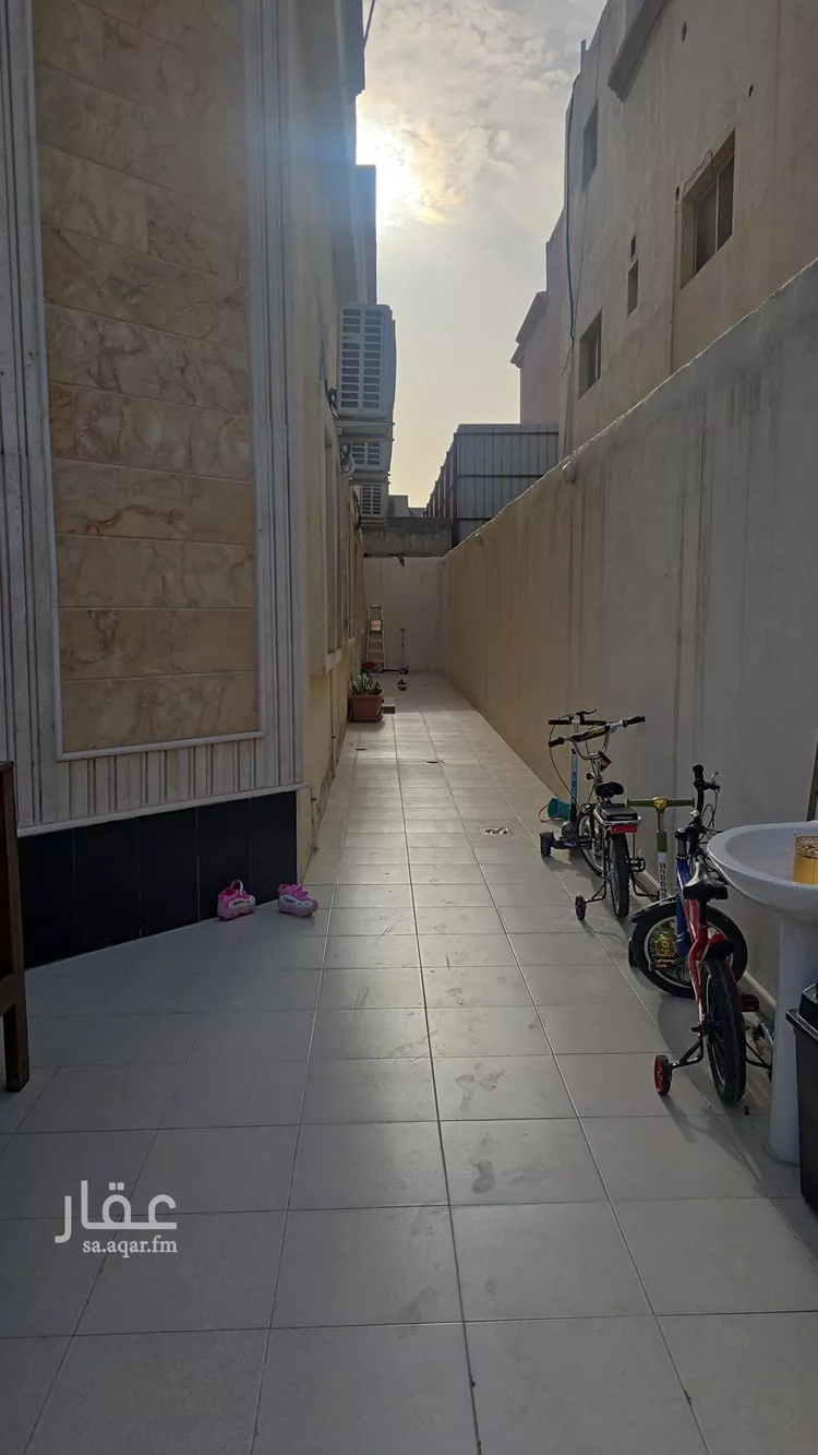 Villa for Sale in Al Khobar Al Khuzamy صورة 3