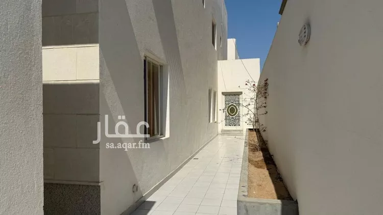 Villa for Sale in Al Khobar Al Buhairah صورة 2