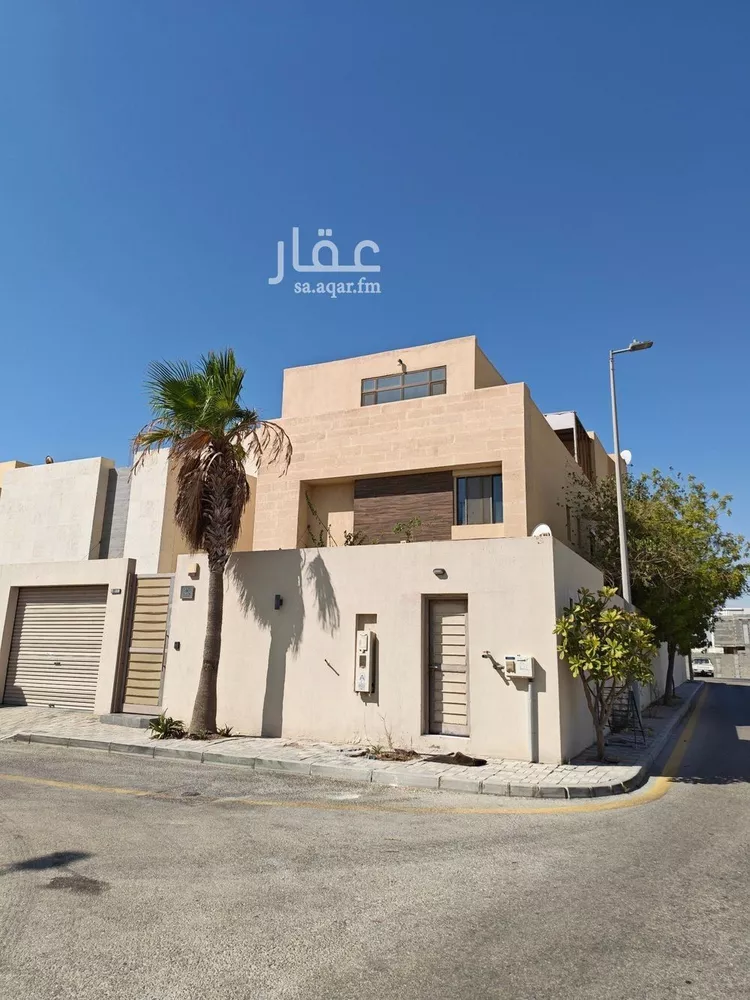 فيلا للإيجار في شارع الايمان, حي البحيرة, مدينة الخبر, المنطقة الشرقية