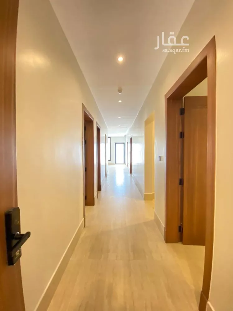 شقة للإيجار في شارع سكاكا, حي الحمراء, مدينة الخبر, المنطقة الشرقية