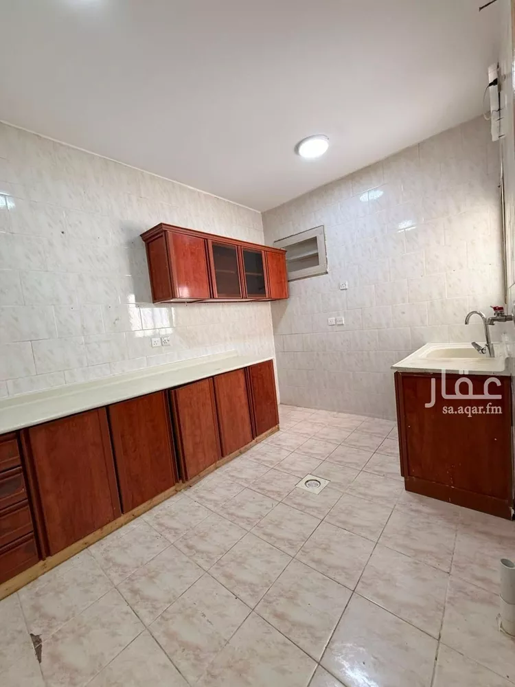 شقة للإيجار في شارع الامير بدر ابن عبدالعزيز, حي الخبرالشمالية, مدينة الخبر, المنطقة الشرقية صورة 3