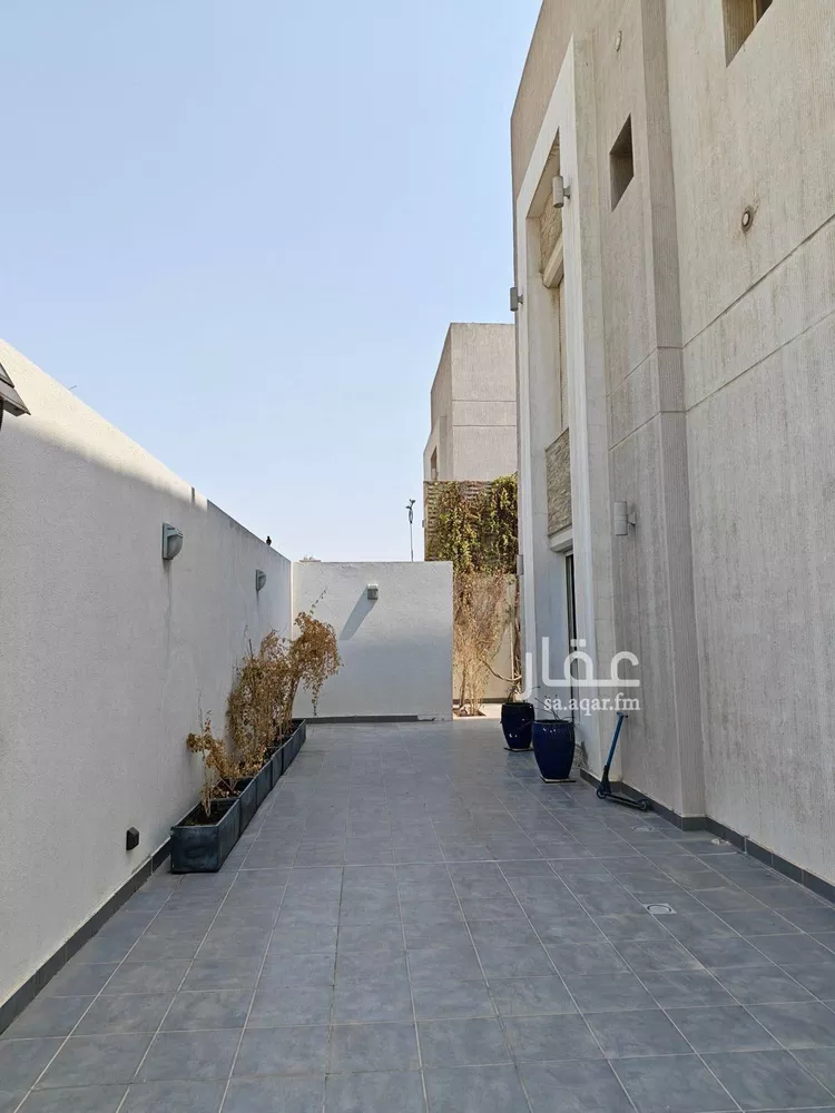 فيلا للبيع في شارع رفحاء, حي القصور, مدينة الظهران, المنطقة الشرقية 9