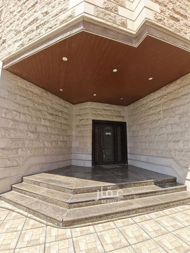 فيلا للبيع في شارع الامير سعود ابن فهد ابن عبدالعزيز, حي الحزام الذهبي, مدينة الخبر, المنطقة الشرقية 9