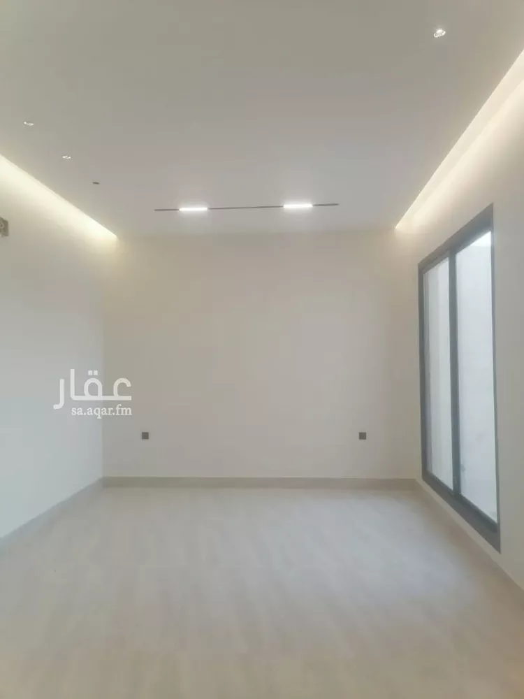 دور للبيع في شارع روضه الخشم, حي الحزم, مدينة الرياض, منطقة الرياض صورة 3