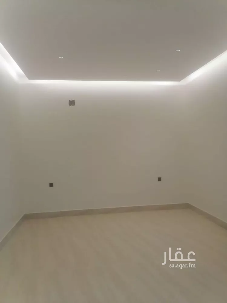 دور للبيع في شارع روضه الخشم, حي الحزم, مدينة الرياض, منطقة الرياض صورة 4