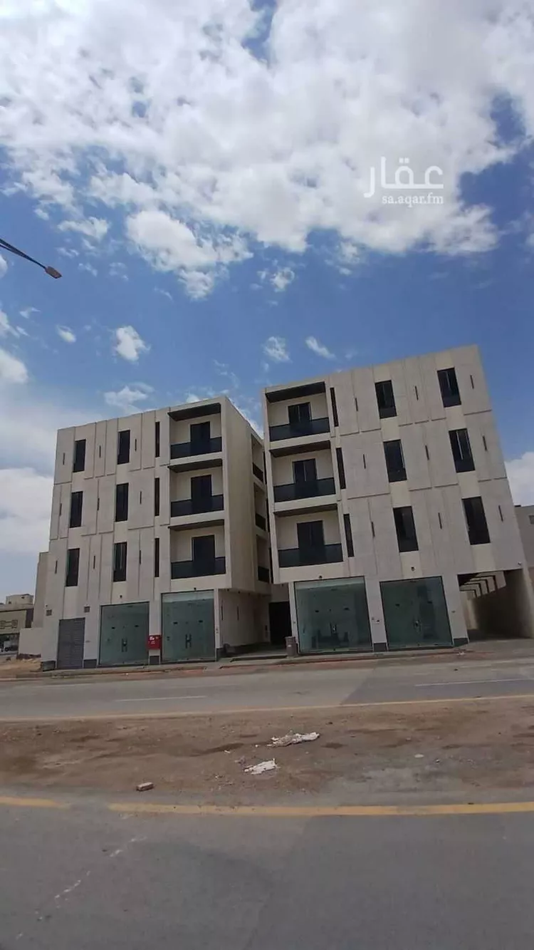 Complex for sale in Riyadh Al Mahdiyah صورة 2