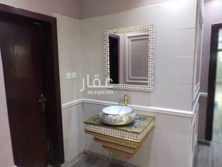 دور للبيع في شارع خوارزم, حي عكاظ, مدينة الرياض, منطقة الرياض