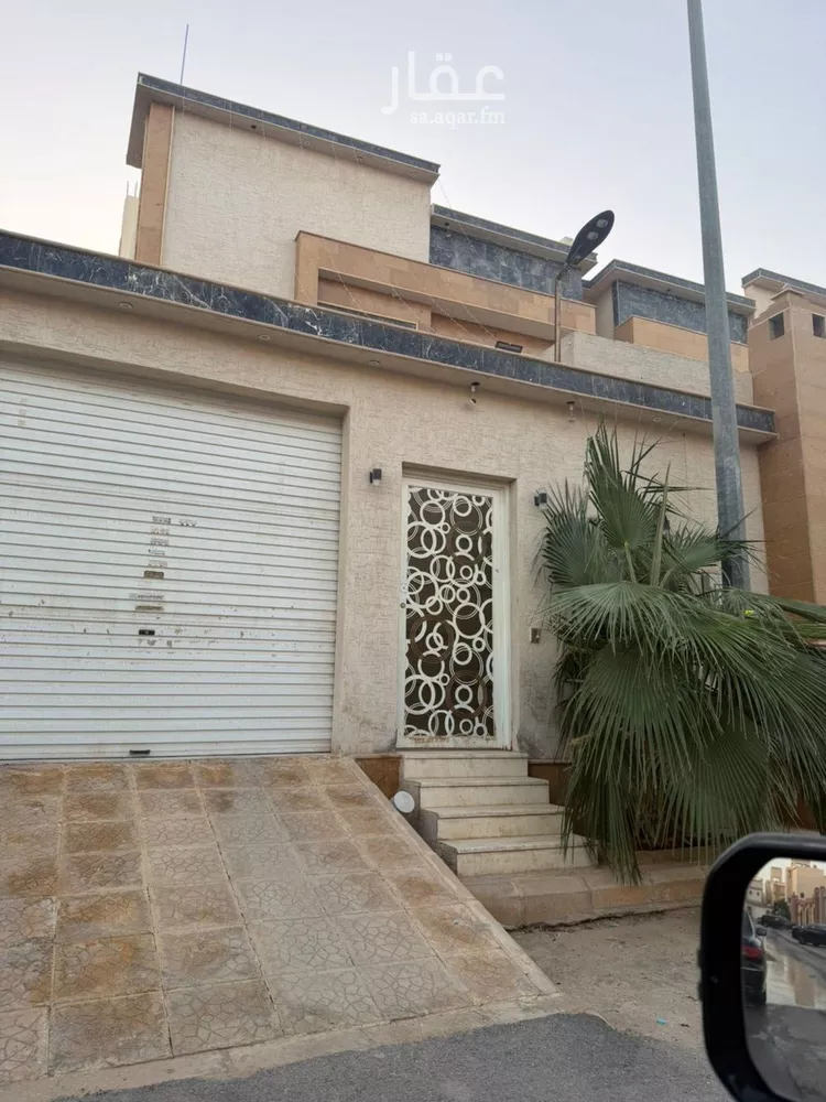 فيلا للبيع في شارع إبراهيم بن نعيم, حي طويق, مدينة الرياض, منطقة الرياض 1 صورة