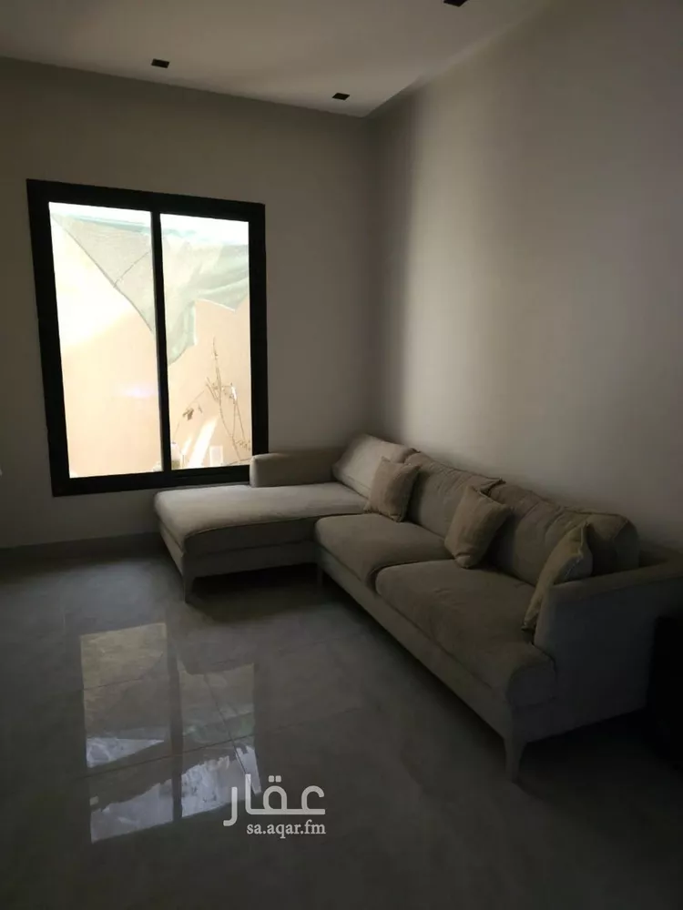 فيلا للإيجار في شارع الحكم الطبري, حي بدر, مدينة الرياض, منطقة الرياض