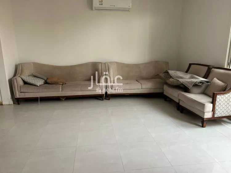 فيلا للإيجار في شارع الحكم الطبري, حي بدر, مدينة الرياض, منطقة الرياض صورة 5