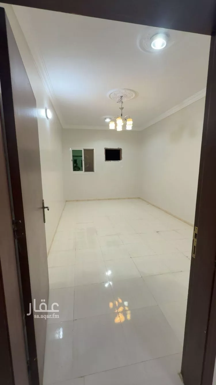 شقة للإيجار في شارع ابن سبرة, حي العوالي, مدينة الرياض, منطقة الرياض صورة 5