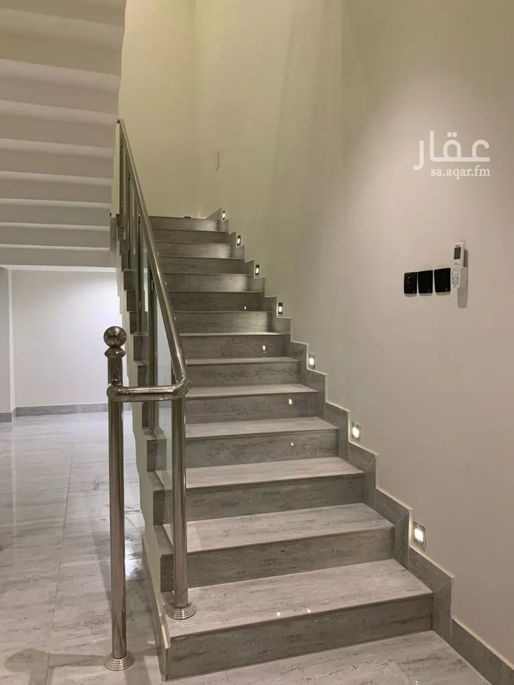 فيلا للإيجار في شارع عبدالله الزمار, حي العارض, مدينة الرياض, منطقة الرياض صورة 5