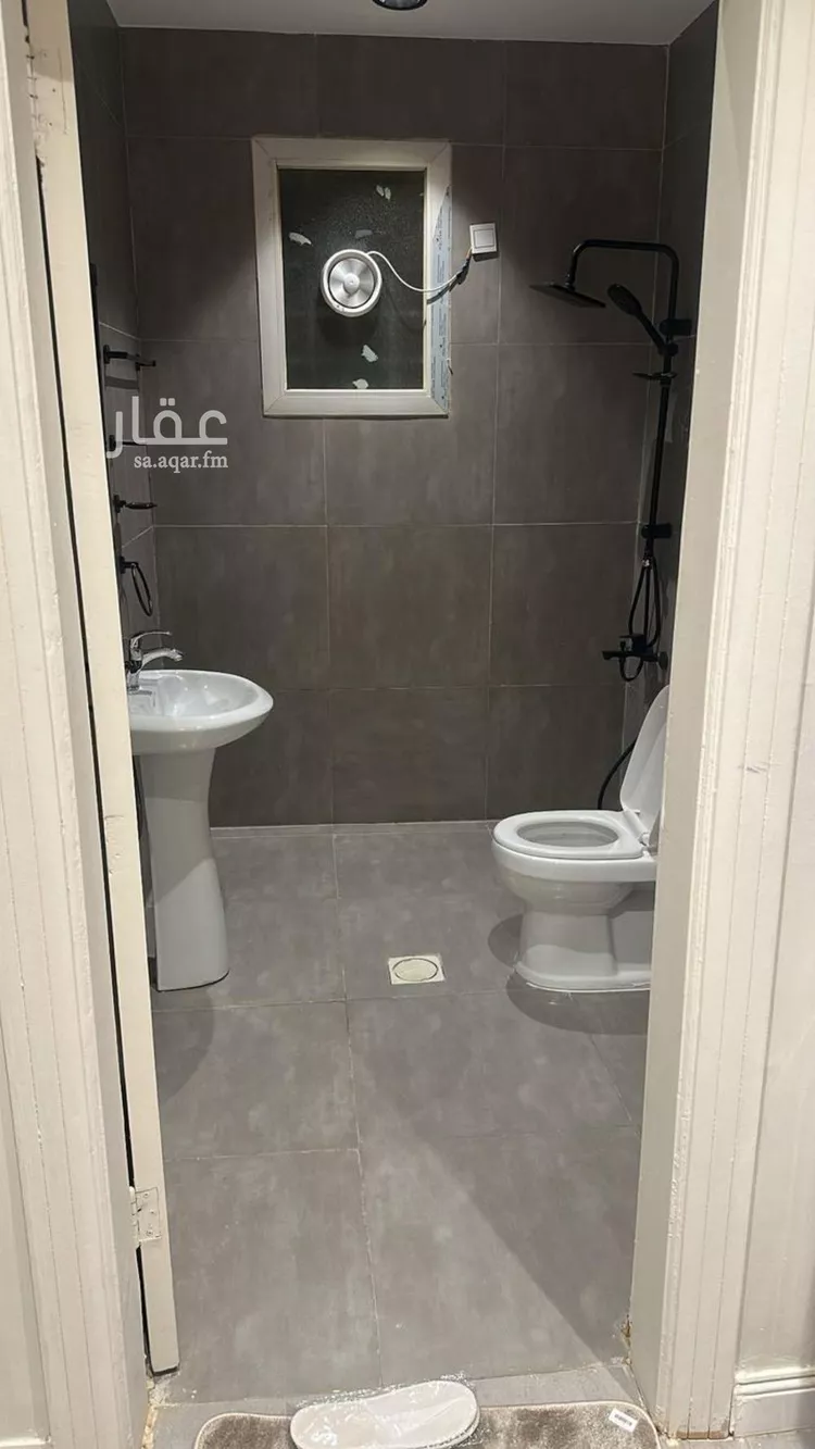 شقة للإيجار في شارع محمد بن عبدالعزيز الدغيثر, حي الملقا, مدينة الرياض, منطقة الرياض صورة 5
