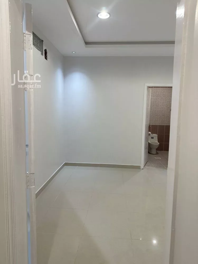 فيلا للإيجار في شارع إبراهيم بن نعيم, حي طويق, مدينة الرياض, منطقة الرياض صورة 5