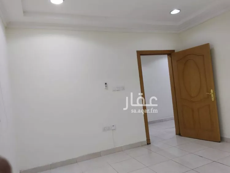 شقة للإيجار في حي إشبيلية, مدينة الرياض, منطقة الرياض صورة 3