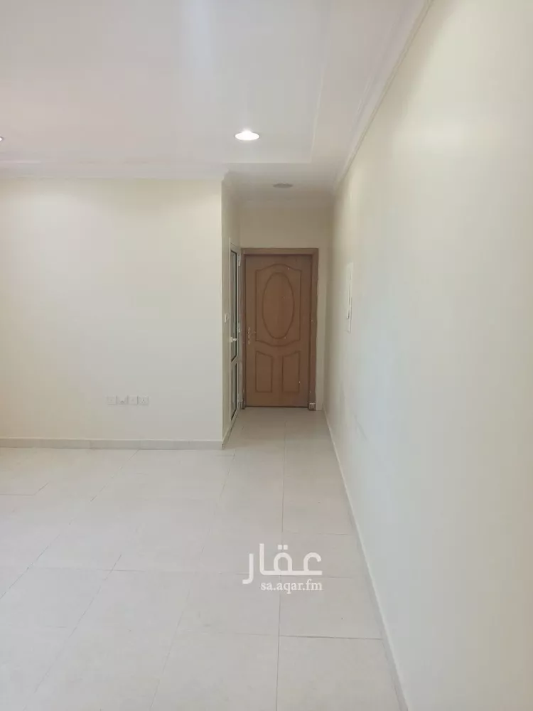 شقة للإيجار في شارع عبدالله بن قيس, حي إشبيلية, مدينة الرياض, منطقة الرياض