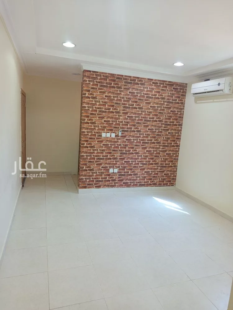 شقة للإيجار في شارع عبدالله بن قيس, حي إشبيلية, مدينة الرياض, منطقة الرياض صورة 4