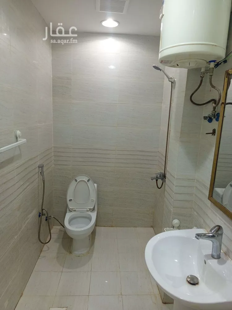 شقة للإيجار في شارع عبدالله بن قيس, حي إشبيلية, مدينة الرياض, منطقة الرياض صورة 2
