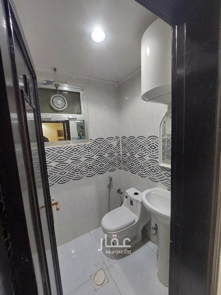 شقة للإيجار في شارع بلجرشي, حي السليمانية, مدينة الرياض, منطقة الرياض صورة 4