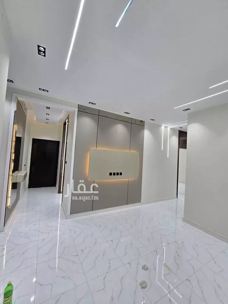 شقة للبيع في شارع عبدالله ابن ثوب, حي الشرف, مدينة خميس مشيط, منطقة عسير صورة 3