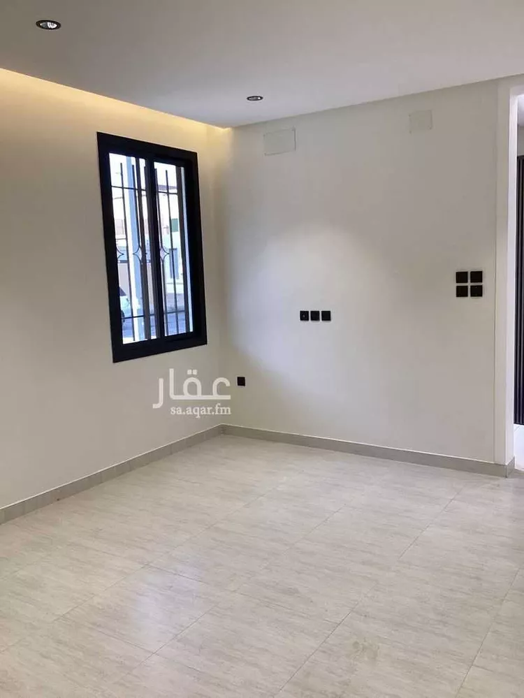 شقة للبيع في شارع المعلاة 96, حي المعلاة, مدينة احد رفيده, منطقة عسير صورة 2