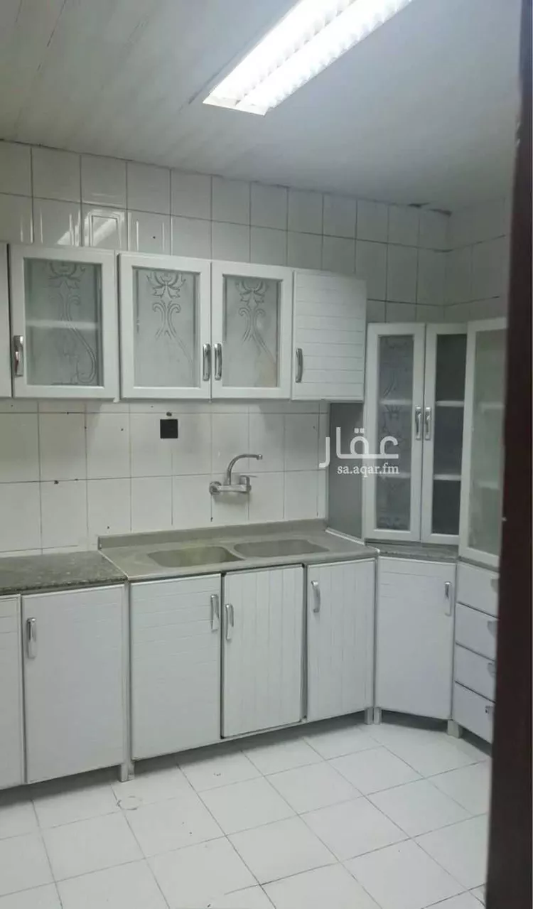 شقة للإيجار في شارع الأمير سلطان بن سلمان بن عبدالعزيز, حي الورود, مدينة الرياض, منطقة الرياض صورة 3