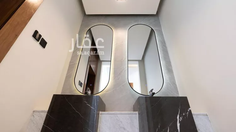 دور للبيع في شارع ميرزا إبراهيم الكازروني, حي العارض, مدينة الرياض, منطقة الرياض صورة 3