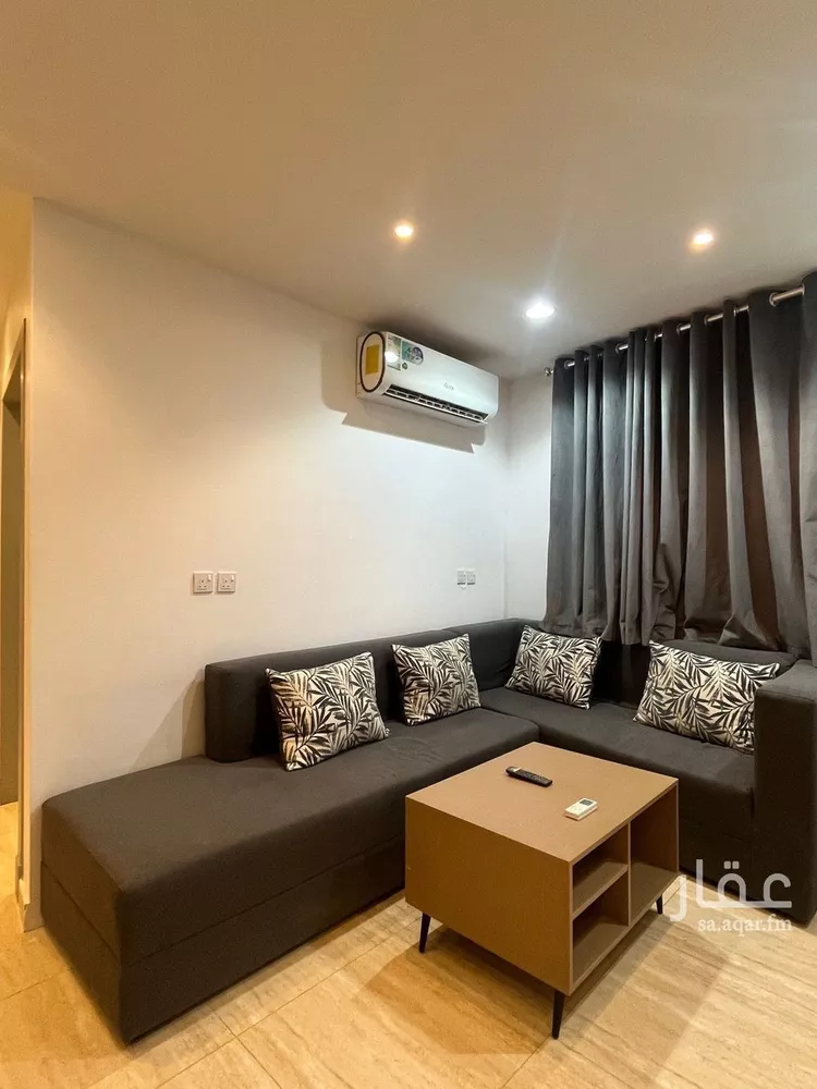 شقة للإيجار في شارع الأمير فهد بن إبراهيم آل سعود, حي الضباط, مدينة الرياض, منطقة الرياض 1 صورة