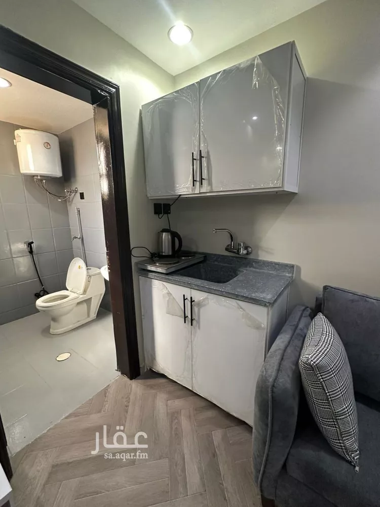 شقة للإيجار في شارع ابي بكر الصديق الفرعي, حي المصيف, مدينة الرياض, منطقة الرياض صورة 4