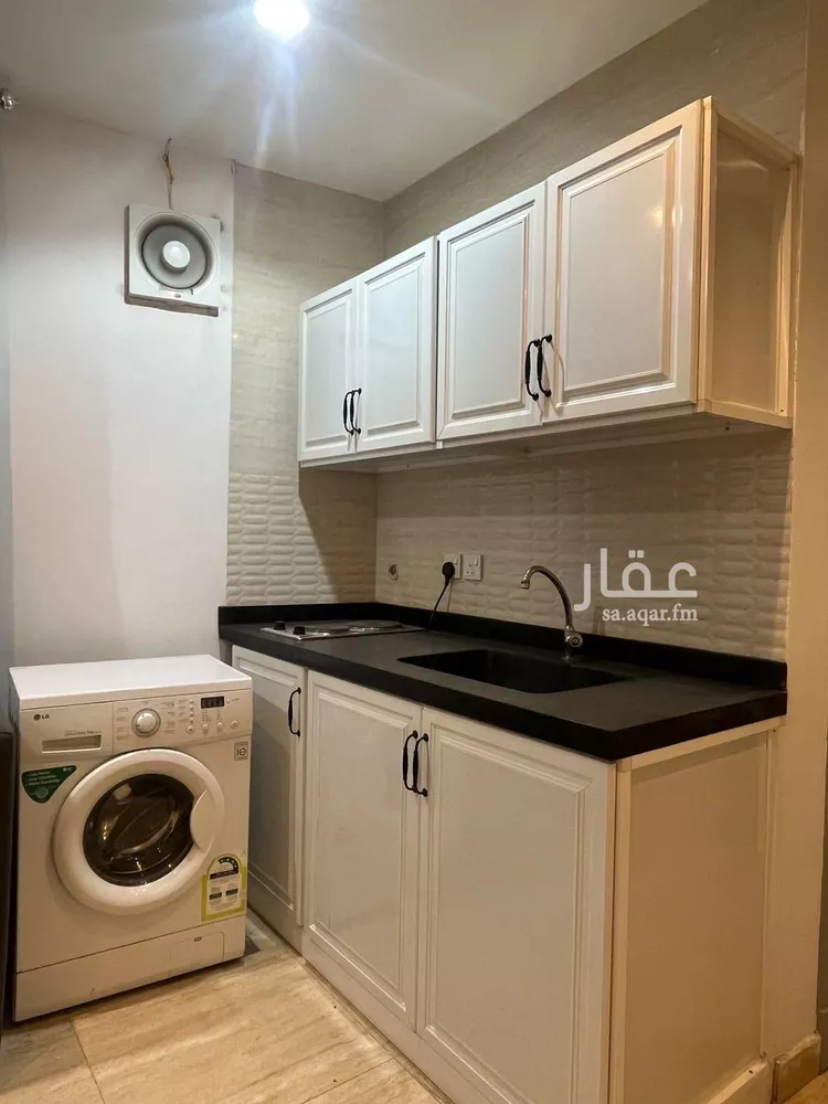 شقة للإيجار في شارع الأمير فهد بن إبراهيم آل سعود, حي الضباط, مدينة الرياض, منطقة الرياض صورة 5