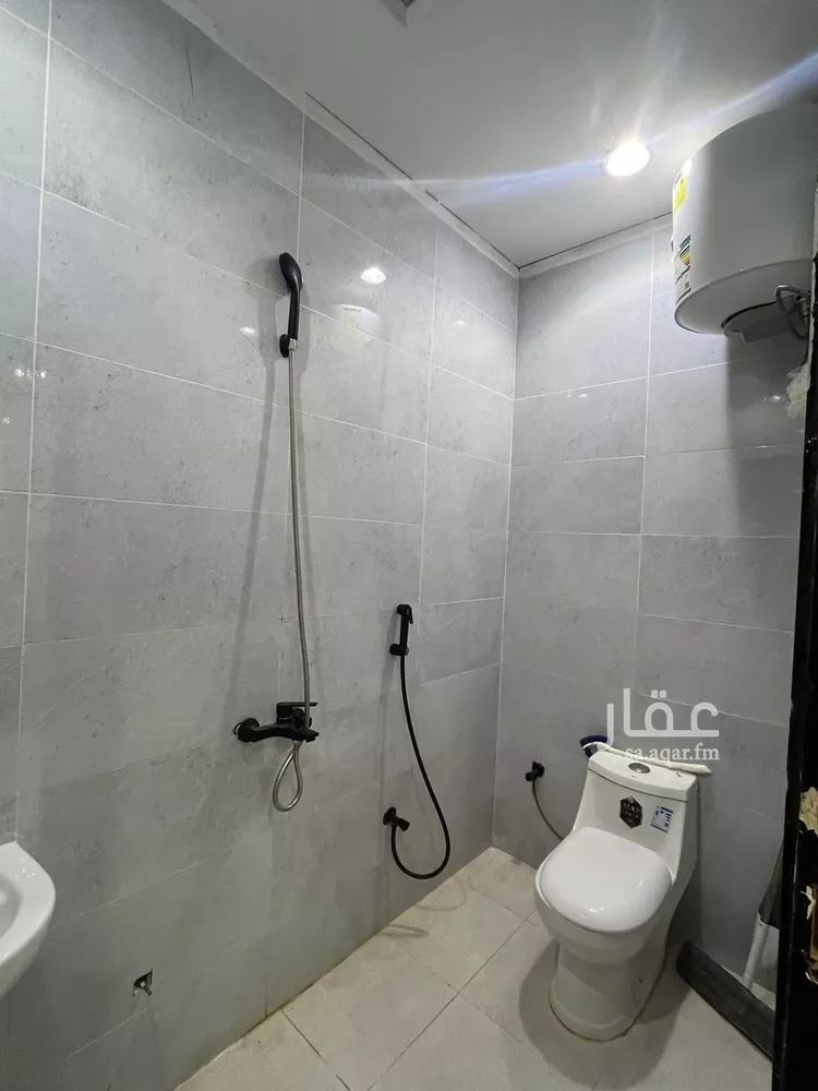 شقة للإيجار في شارع ابي بكر الصديق الفرعي, حي المصيف, مدينة الرياض, منطقة الرياض صورة 3