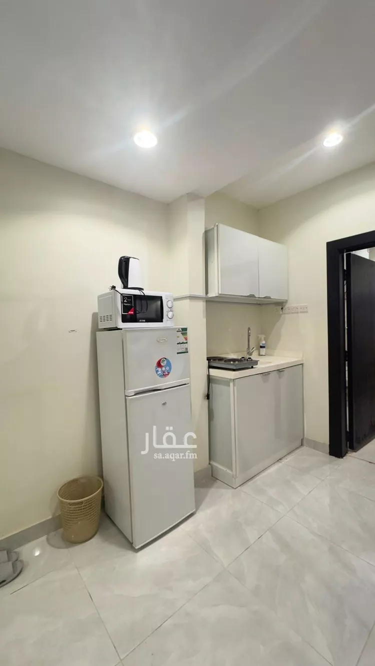 شقة للإيجار في شارع ابن الأزرق, حي العليا, مدينة الرياض, منطقة الرياض 9