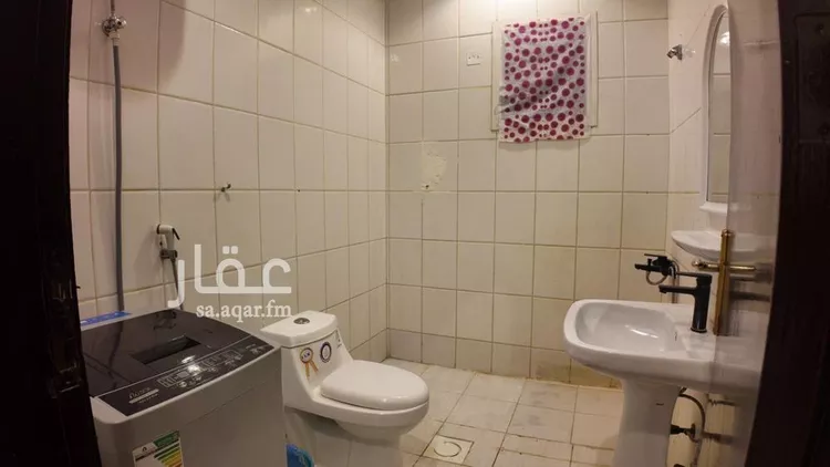 شقة للإيجار في شارع ابي بكر الصديق الفرعي, حي المصيف, مدينة الرياض, منطقة الرياض 15