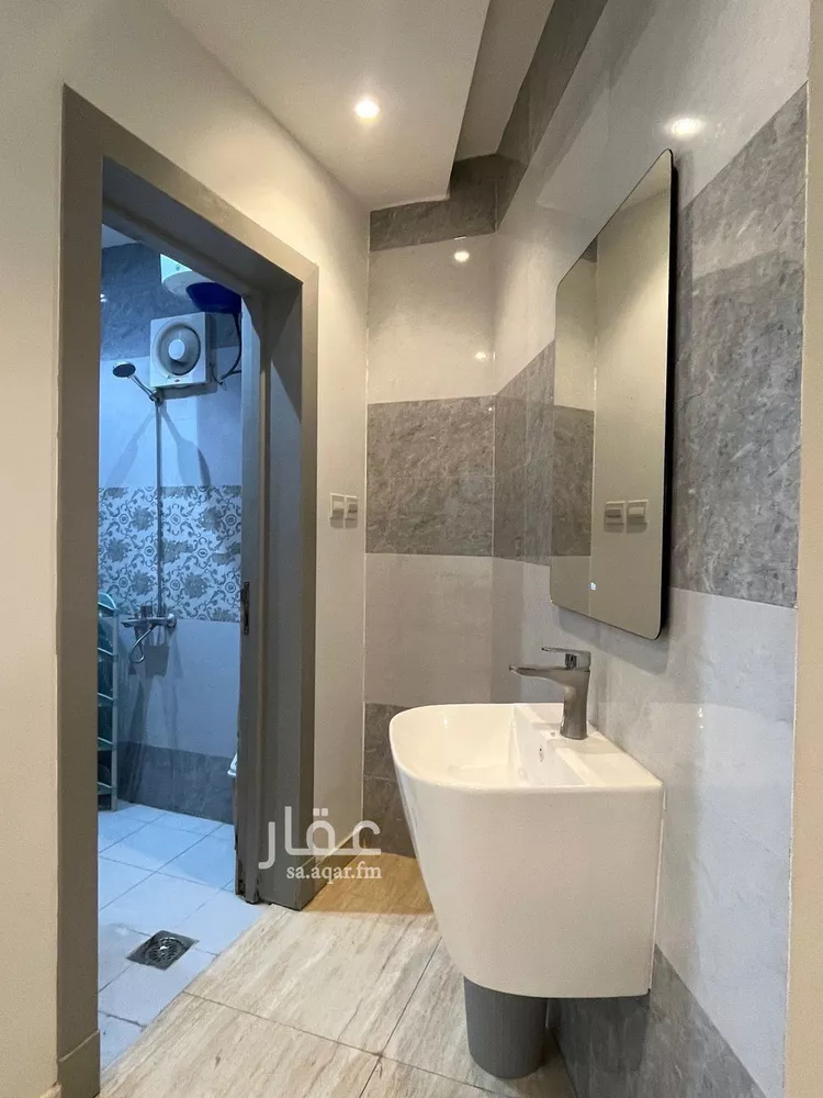 شقة للإيجار في شارع الأمير فهد بن إبراهيم آل سعود, حي الضباط, مدينة الرياض, منطقة الرياض صورة 2