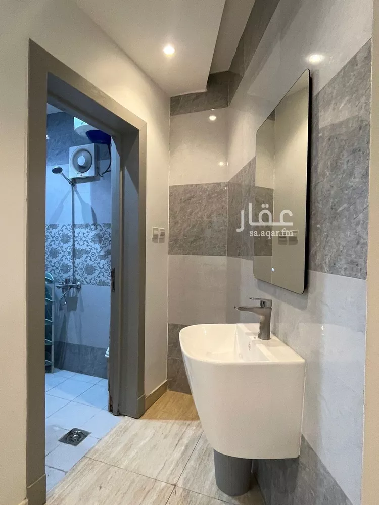 شقة للإيجار في شارع الأمير فهد بن إبراهيم آل سعود, حي الضباط, مدينة الرياض, منطقة الرياض صورة 5
