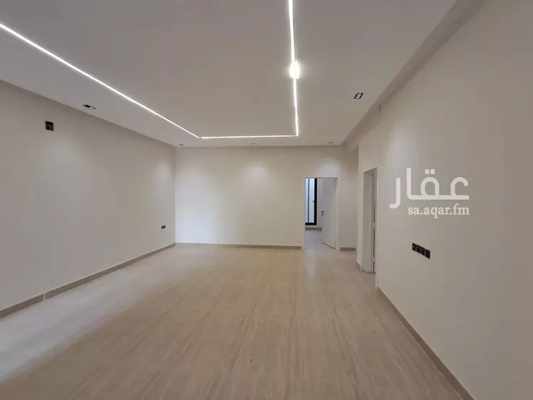 دور للبيع في شارع الشيخ محمد بن جبير , حي العوالي, مدينة الرياض, منطقة الرياض صورة 3