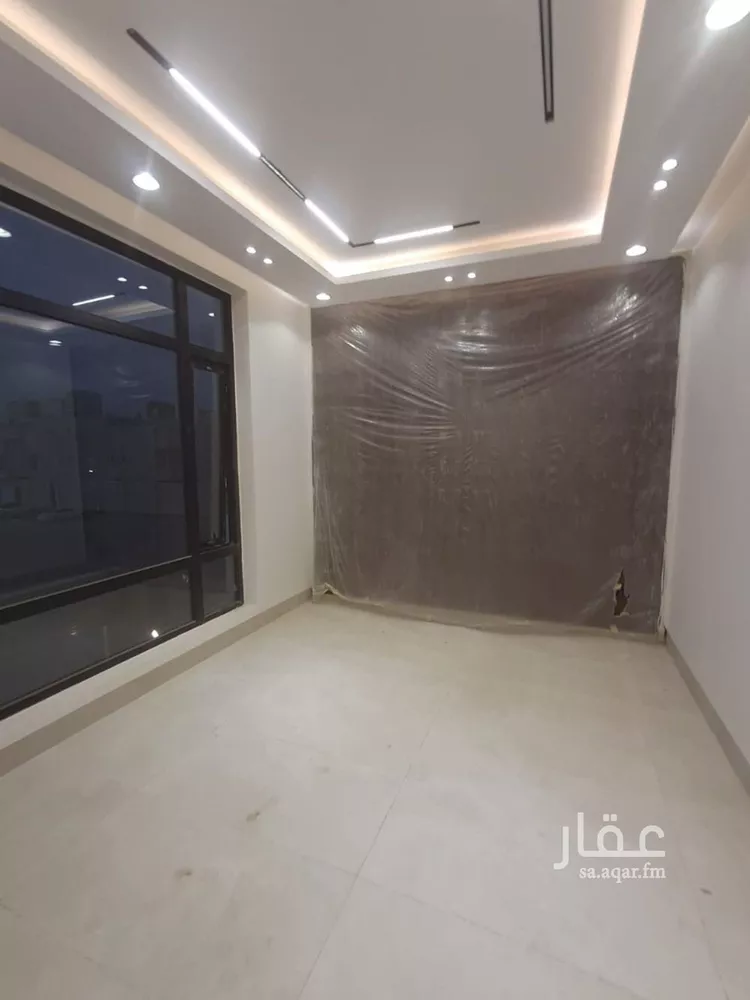 دور للبيع في شارع أحمد بن ناصر الحسيني, حي العوالي, مدينة الرياض, منطقة الرياض صورة 2