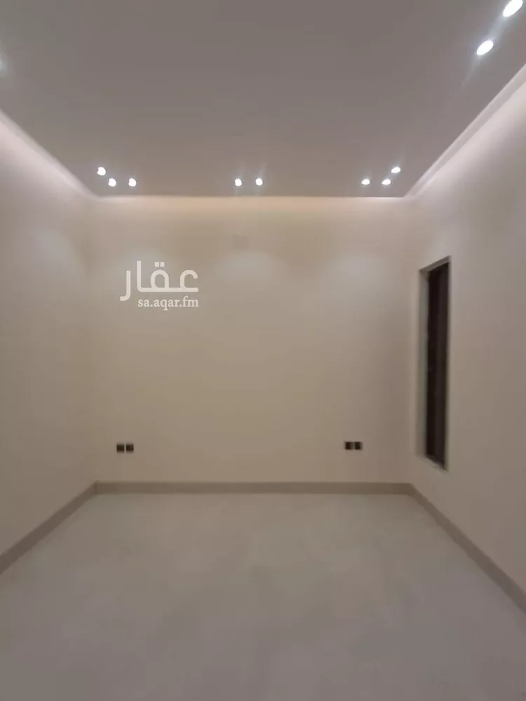دور للبيع في شارع أحمد بن ناصر الحسيني, حي العوالي, مدينة الرياض, منطقة الرياض صورة 5