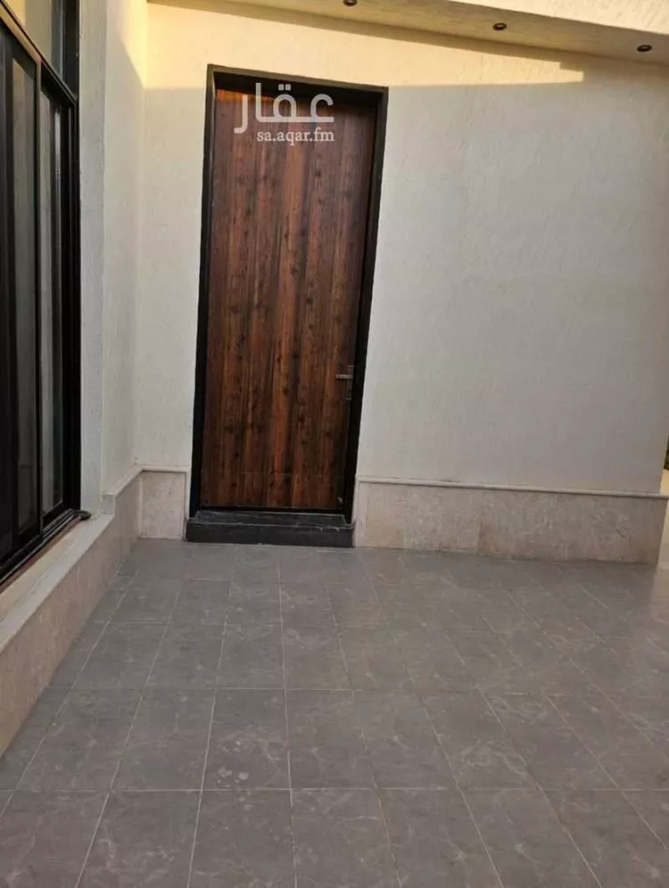 فيلا للبيع في شارع لطف بن سعد السميني, حي المهدية, مدينة الرياض, منطقة الرياض صورة 3