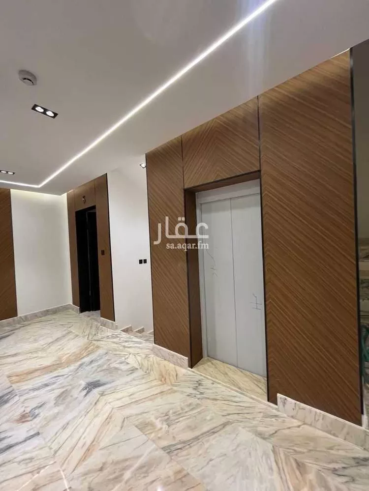 عمارة للبيع في شارع عبداللطيف بن مبارك, حي الشفاء, مدينة الرياض, منطقة الرياض صورة 3
