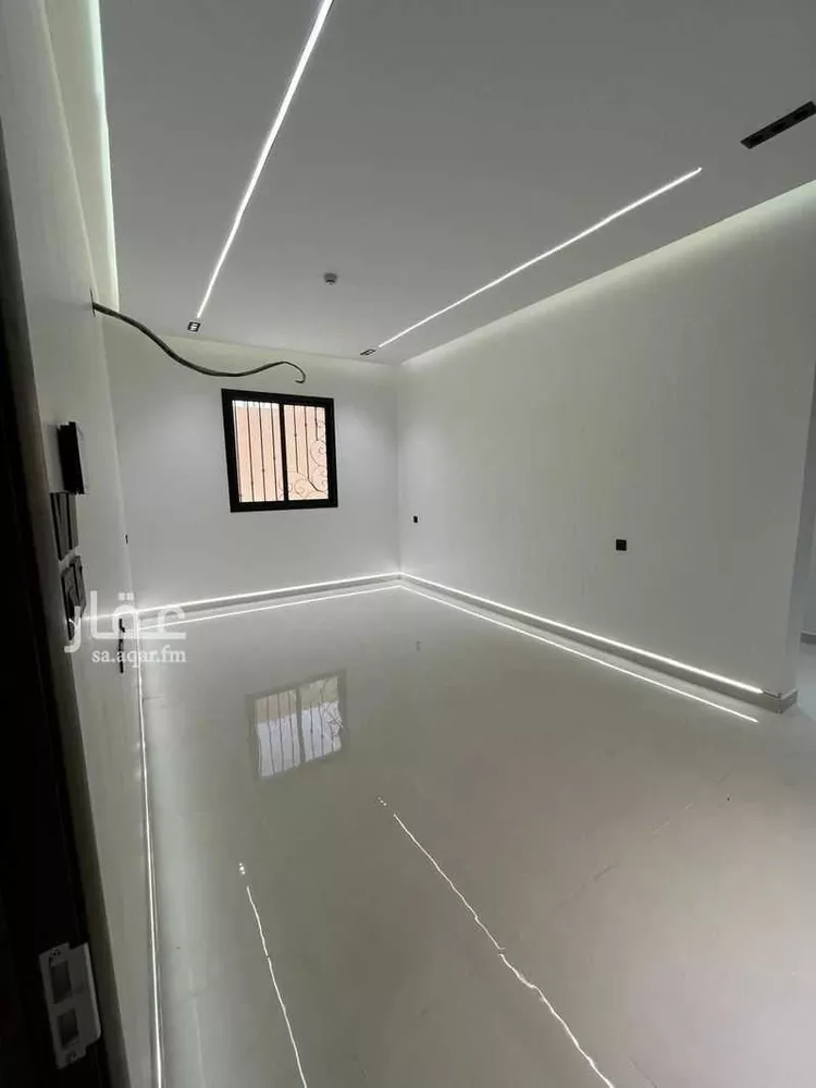 شقة للبيع في شارع عبداللطيف بن مبارك, حي الشفاء, مدينة الرياض, منطقة الرياض صورة 5
