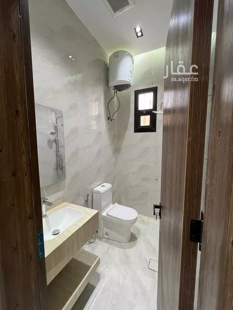 شقة للبيع في شارع عبداللطيف بن مبارك, حي الشفاء, مدينة الرياض, منطقة الرياض 14